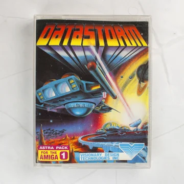 A Datastorm videójáték Amiga kiadásának előlapja műanyag tokban