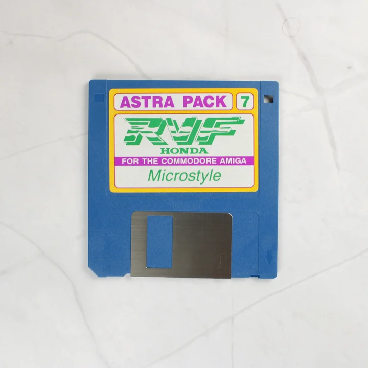 RVF Honda 3,5 colos floppy lemez Amigához