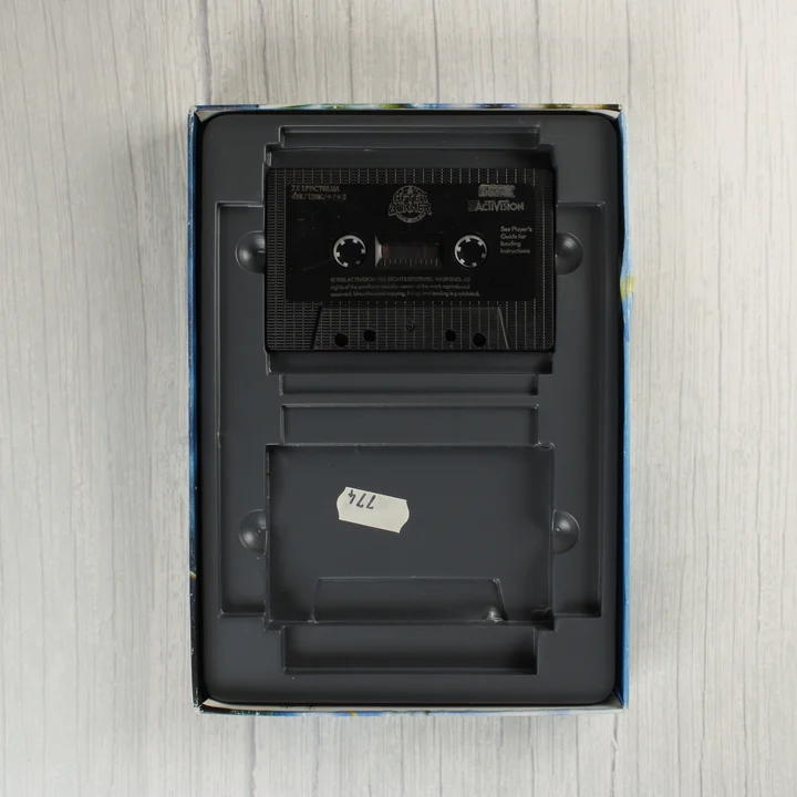 After Burner kazetta és tálca After Burner ZX Spectrum kazetta a belső tálcában