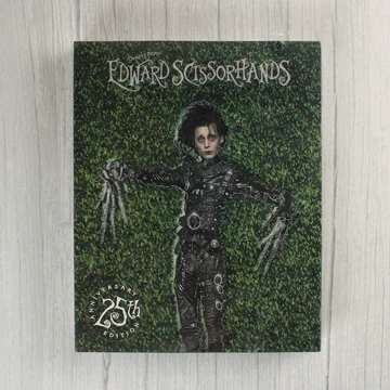 Az Ollókezű Edward 25. évfordulós Blu-ray kiadásának előlapja
