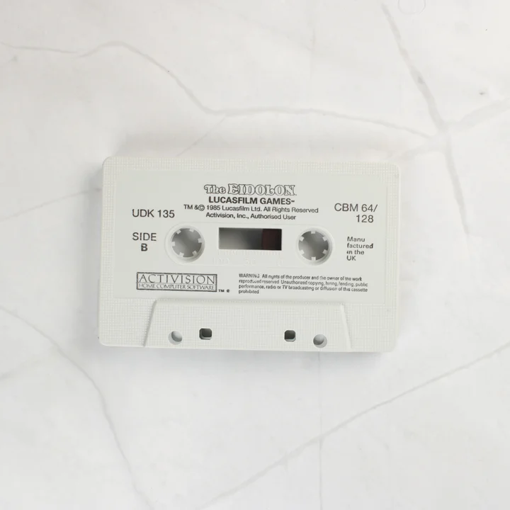 The Eidolon fehér színű Commodore 64 kazetta