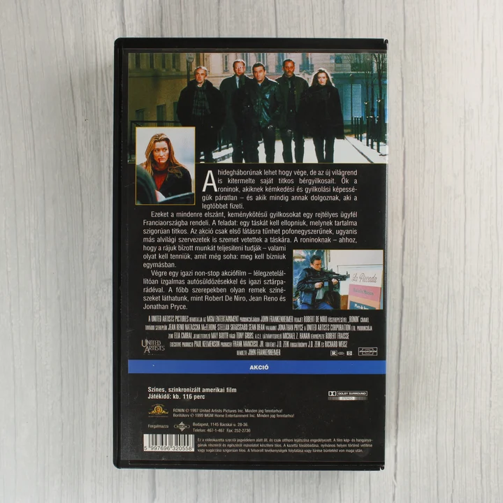 Ronin VHS hátlap A Ronin VHS kazetta hátoldali borítója leírással és adatokkal