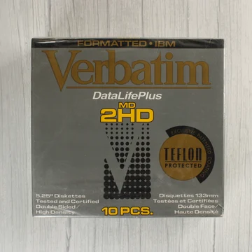 Verbatim DataLifePlus 5,25 colos floppy lemez dobozának elölnézete