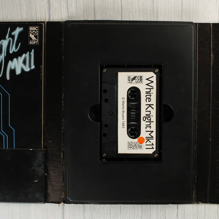 White Knight MK11 kazetta White Knight MK11 magnókazetta a belső tartóban