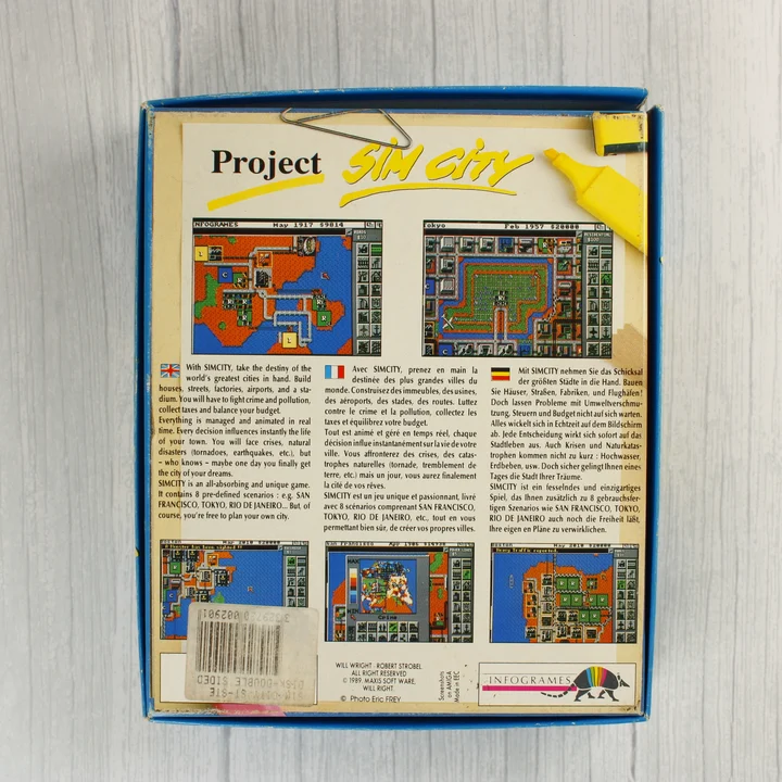 A SimCity videójáték dobozának hátoldala leírásokkal