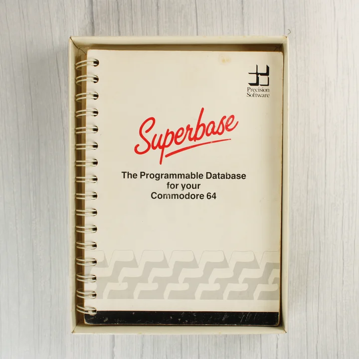 A Superbase szoftver spirálkötésű felhasználói kézikönyve