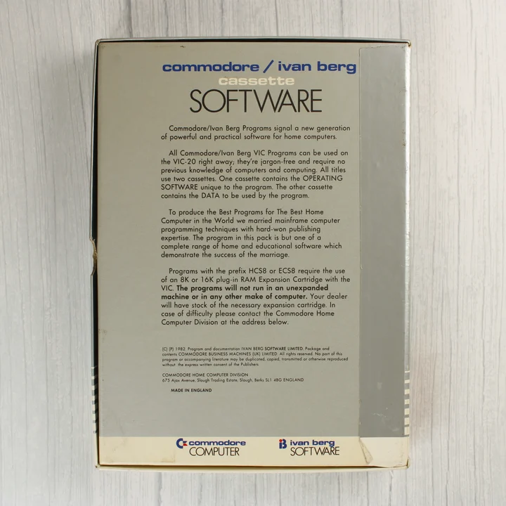 A Know Your Own IQ szoftver dobozának hátoldala angol nyelvű leírással