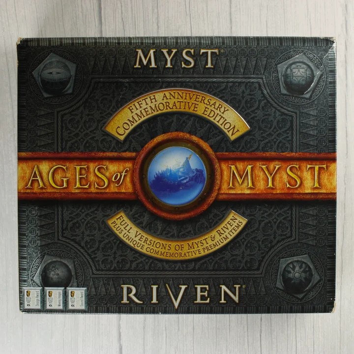 Az Ages of Myst Fifth Anniversary Commemorative Edition díszdobozának eleje
