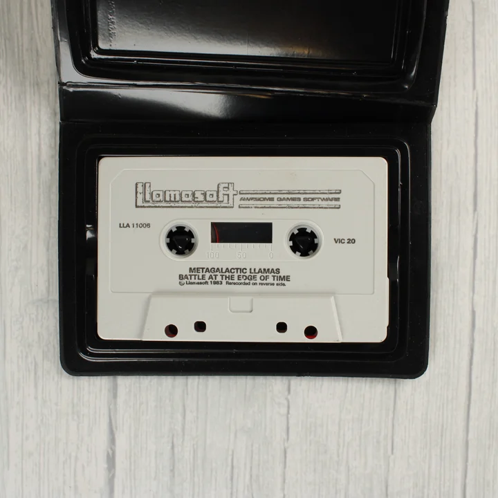 Metagalactic Llamas Battle at the Edge of Time magnókazetta a tokban