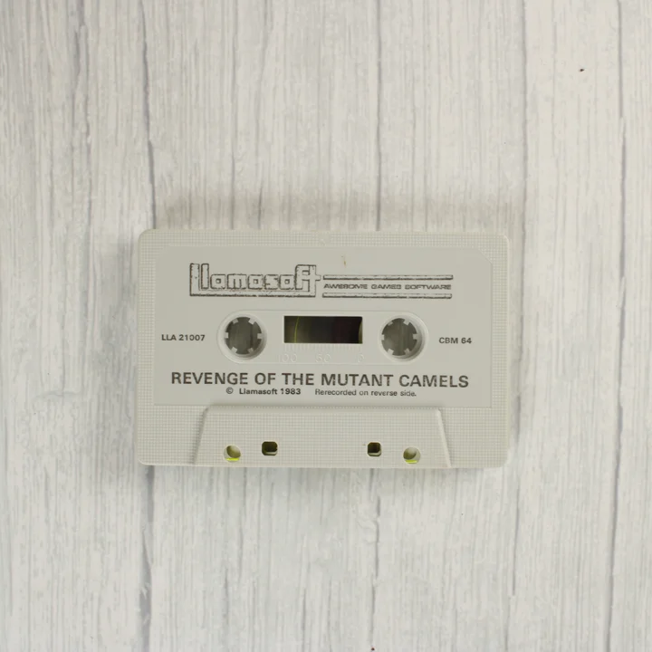 Revenge of the Mutant Camels Commodore 64 kazetta