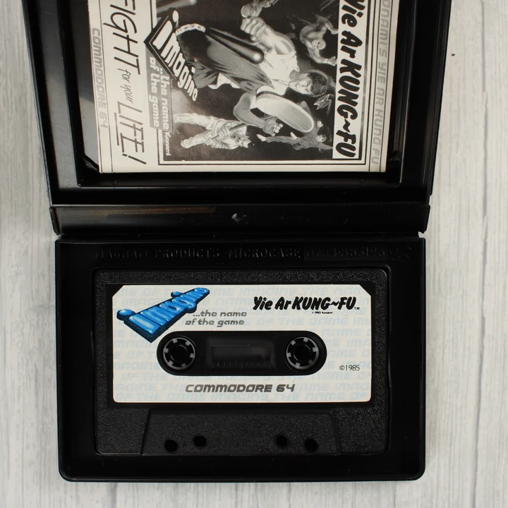 Yie Ar Kung-Fu Commodore 64 kazetta és útmutató a tokban