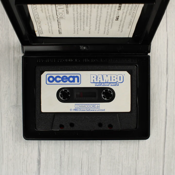 Rambo: First Blood Part II Commodore 64 kazetta a tokban