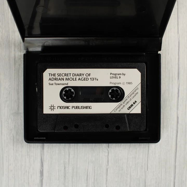 The Secret Diary of Adrian Mole C64 kazetta a tokban