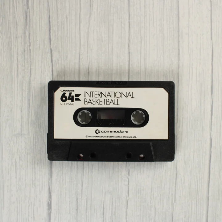 International Basketball Commodore 64 kazetta