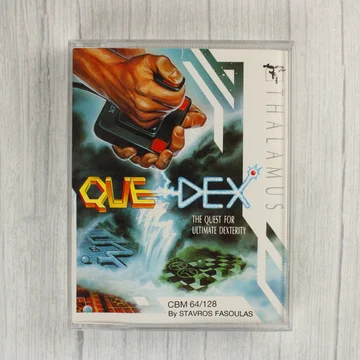 Que-Dex Commodore 64 videójáték tokja elölről