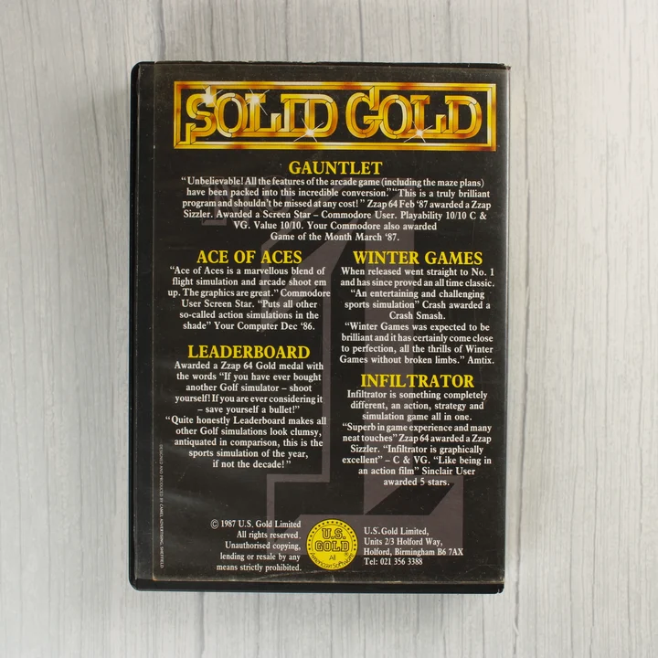 Solid Gold videójáték-válogatás hátoldala leírásokkal