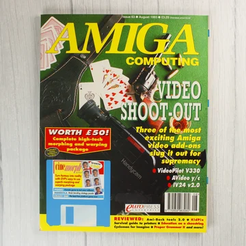 Az Amiga Computing magazin 1993. augusztusi számának borítója