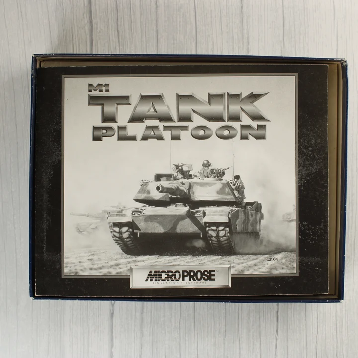 M1 Tank Platoon játék kézikönyve a dobozban