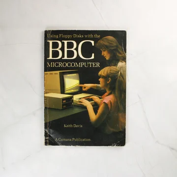 Using Floppy Disks with the BBC Microcomputer könyv borítója