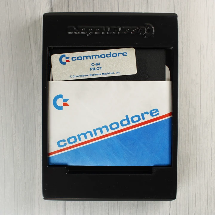 PILOT floppy lemez 5,25 colos floppy lemez papírtokban a PILOT szoftverrel