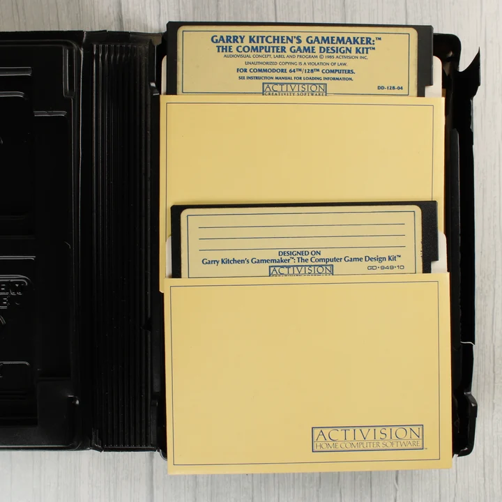 A GameMaker szoftver floppy lemezei a tokban