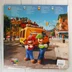 The Super Mario Bros. Movie bakelit lemez borítójának hátoldala a számlistával
