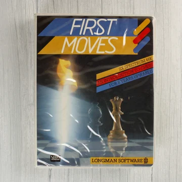 A First Moves ZX Spectrum játék előlapja műanyag tokban