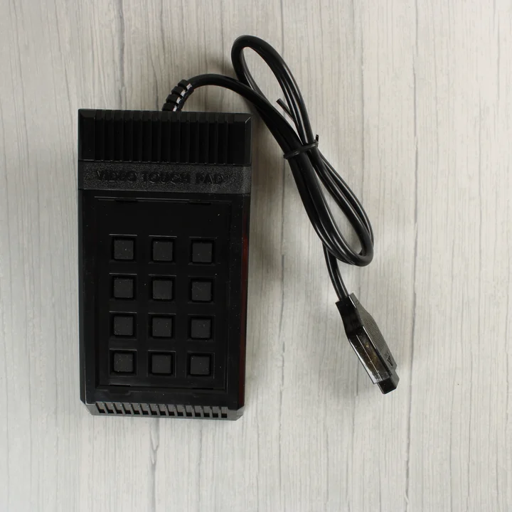 Atari Video Touch Pad vezérlő kábellel