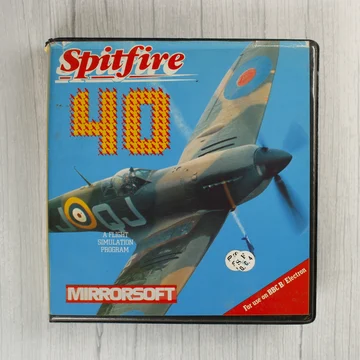 Spitfire 40 videójáték elülső borítója BBC B és Electron platformra