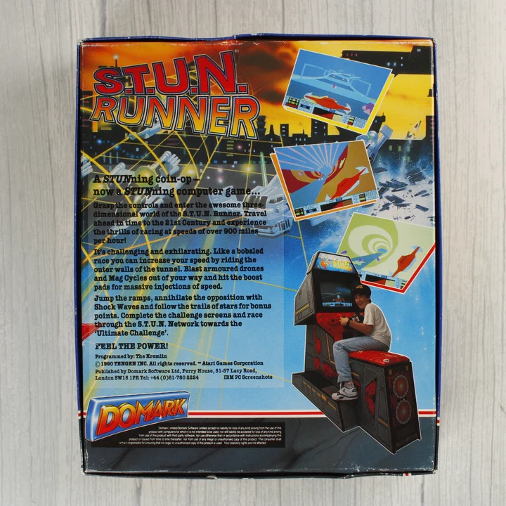 S.T.U.N. Runner Amiga doboz hátnézet S.T.U.N. Runner Amiga játék dobozának hátoldala