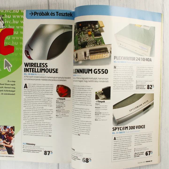 A PC Format magazin belső oldala hardvertesztekkel