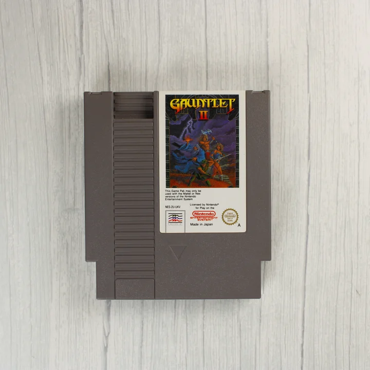 Gauntlet II NES cartridge szürke műanyag házban