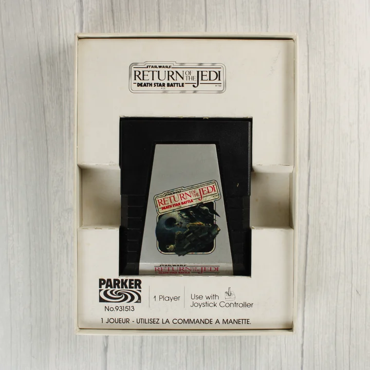 Star Wars Return of the Jedi Death Star Battle cartridge a belső tartóban