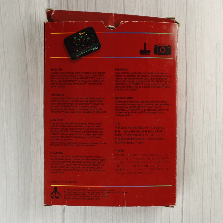 Millipede Atari 2600 videójáték dobozának hátoldala többnyelvű leírással