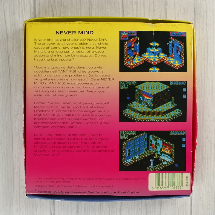 A Never Mind videójáték dobozának hátoldala játékmenet fotókkal és leírással.