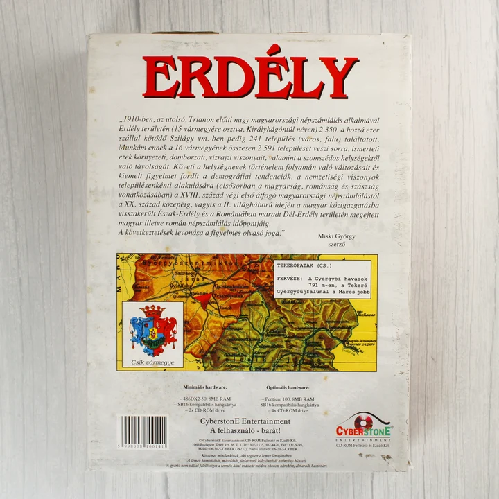 Az Erdély szoftver dobozának hátoldala leírással és gépigénnyel