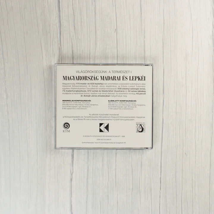 A CD-tok hátoldala a kiadói adatokkal