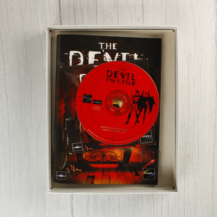 The Devil Inside CD és kézikönyv