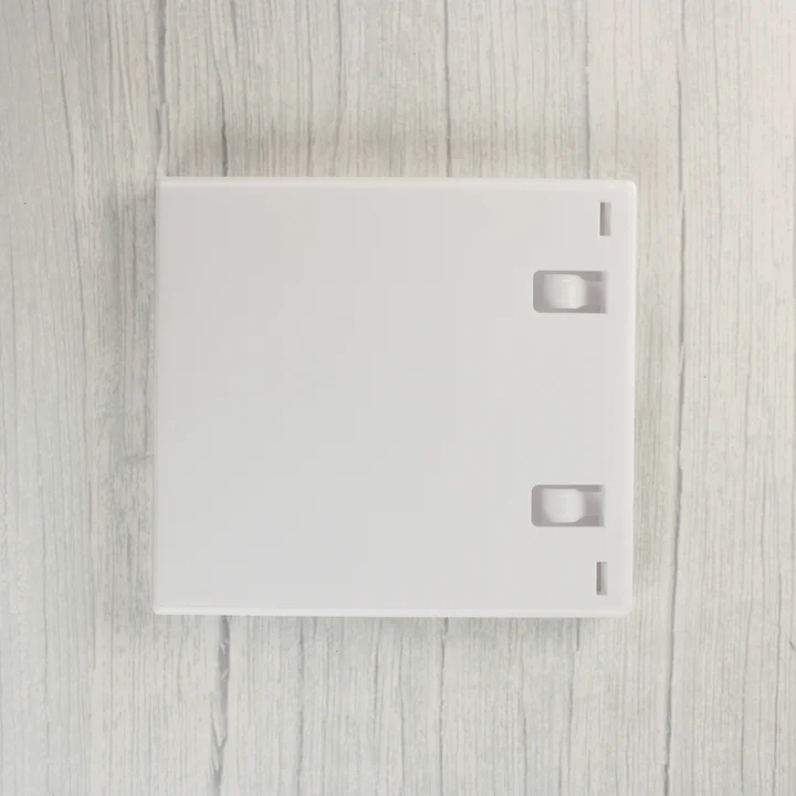 Zárt fehér Nintendo 3DS videójáték-tok felülnézete