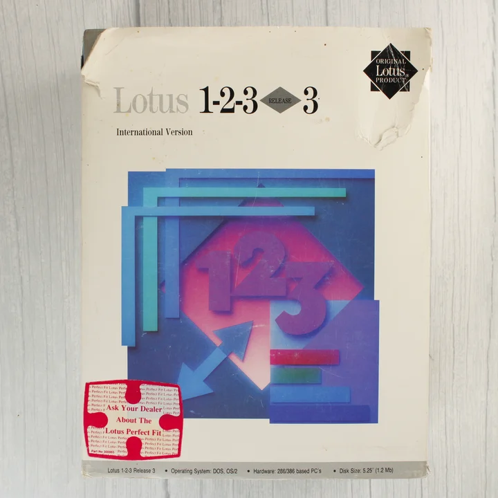Lotus 1-2-3 Release 3 doboz Lotus 1-2-3 Release 3 szoftver dobozának előlapja