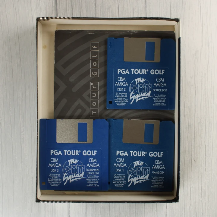 PGA Tour Golf Amiga floppy lemezek a dobozban