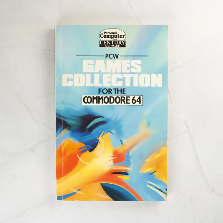 PCW Games Collection for the Commodore 64 elülső borító A PCW Games Collection for the Commodore 64 könyv elülső borítója színes absztrakt grafikával.