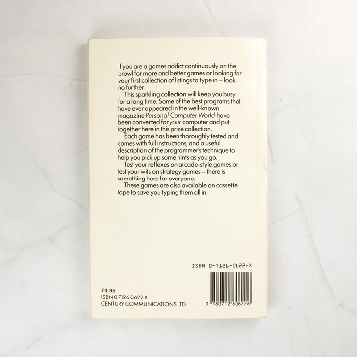 PCW Games Collection for the Commodore 64 hátoldal A PCW Games Collection for the Commodore 64 könyv hátoldala a leírással és a vonalkóddal.