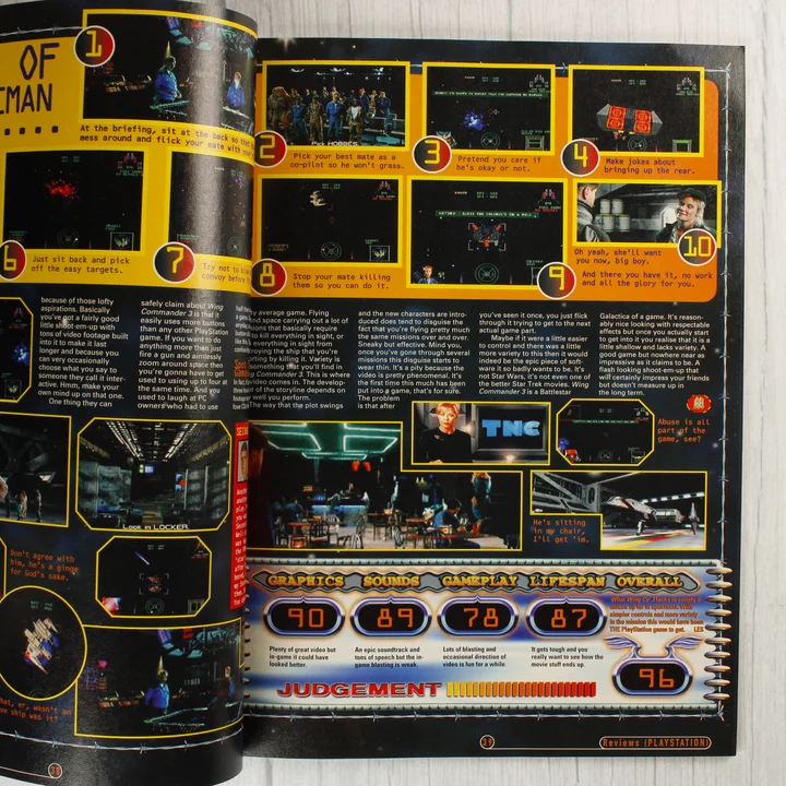 A GamesMaster magazin belső oldala a Wing Commander 3 játéktesztjével.