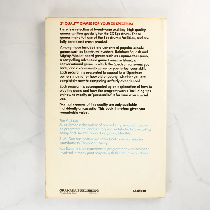 The Spectrum Book of Games könyv hátoldala angol nyelvű leírással és ármegjelöléssel
