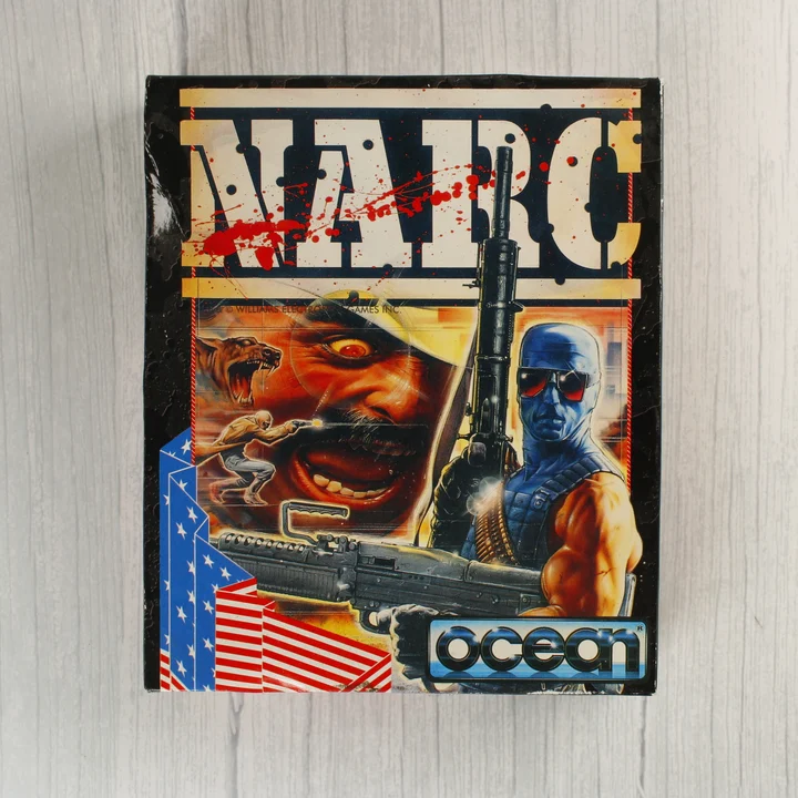 A N.A.R.C. videójáték színes illusztrációval ellátott eredeti doboza elölről.