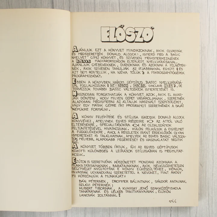 Ismerd meg a BASIC nyelvjárásait! előszó A könyv előszó oldala
