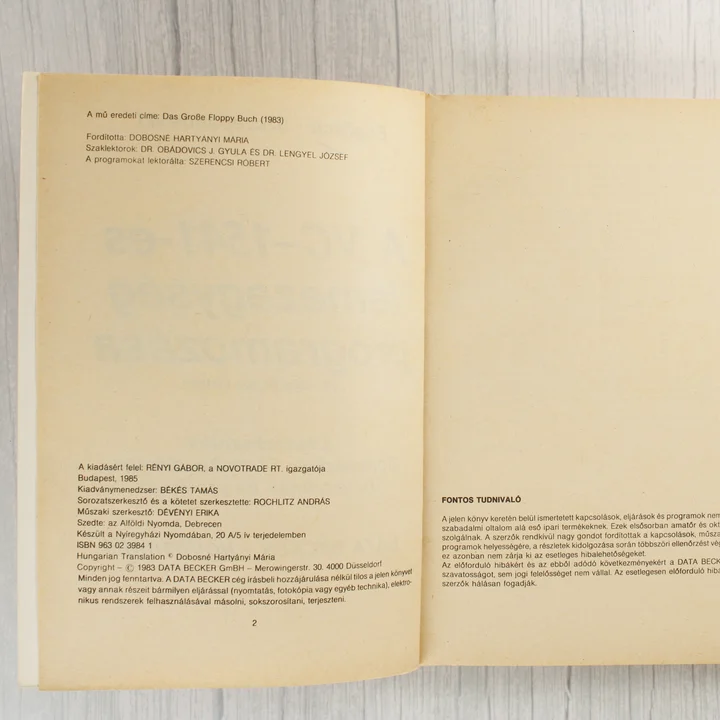 A VC-1541-es lemezegység programozása impresszum A VC-1541-es lemezegység programozása könyv belső impresszum oldala