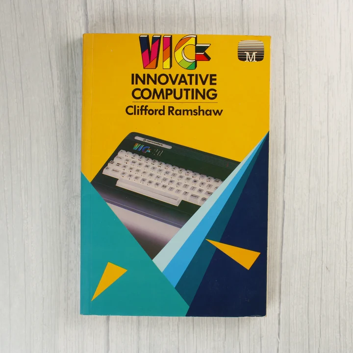 A VIC Innovative Computing könyv elülső borítója sárga alapon