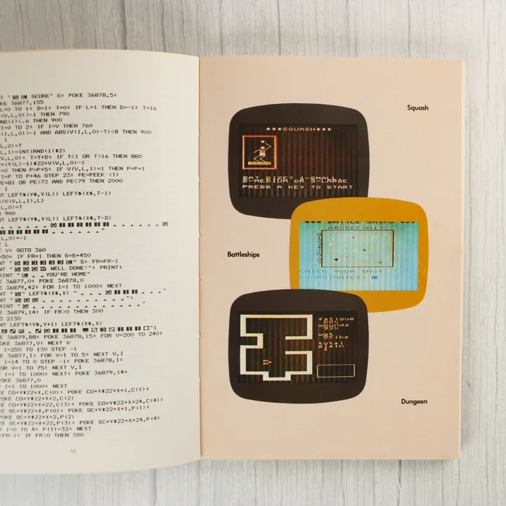 A VIC Innovative Computing könyv nyitott oldalai programkóddal